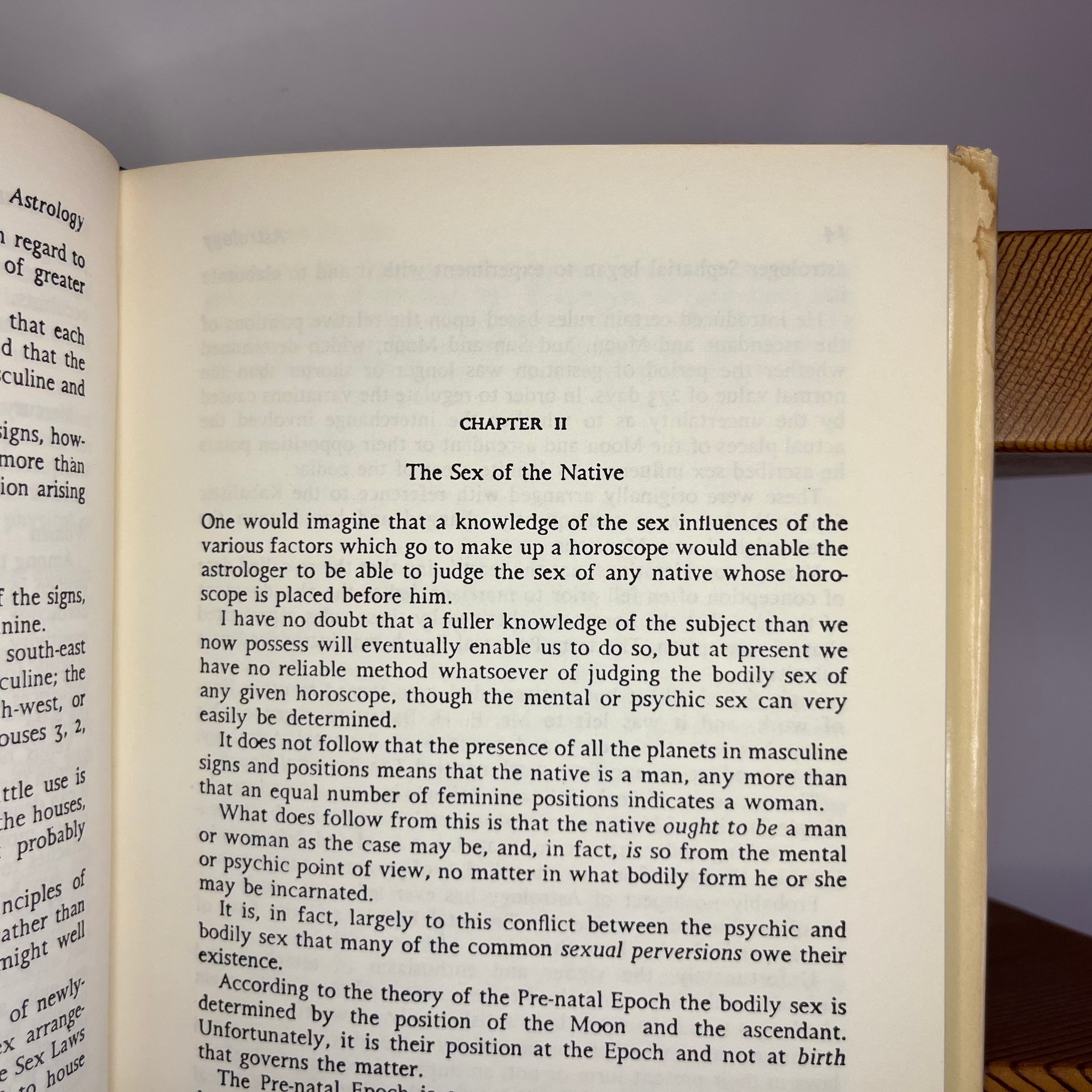 1963 An Astrology Guide To Your Sex Life by Vivian E. Robson