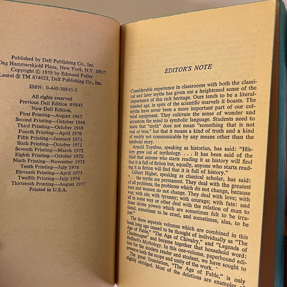 1959 Mythology by Thomas Bulfinch